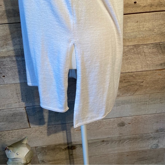 🛍️3/$30 Aritzia Wilfred Free women’s white‎ tank top in  size small - Picture 3 of 9